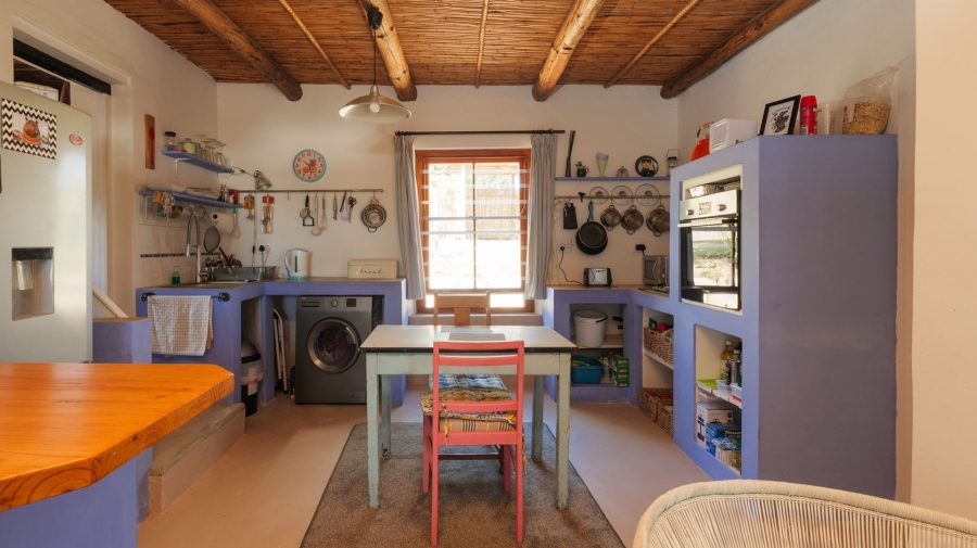 2 Bedroom Property for Sale in Napier Western Cape